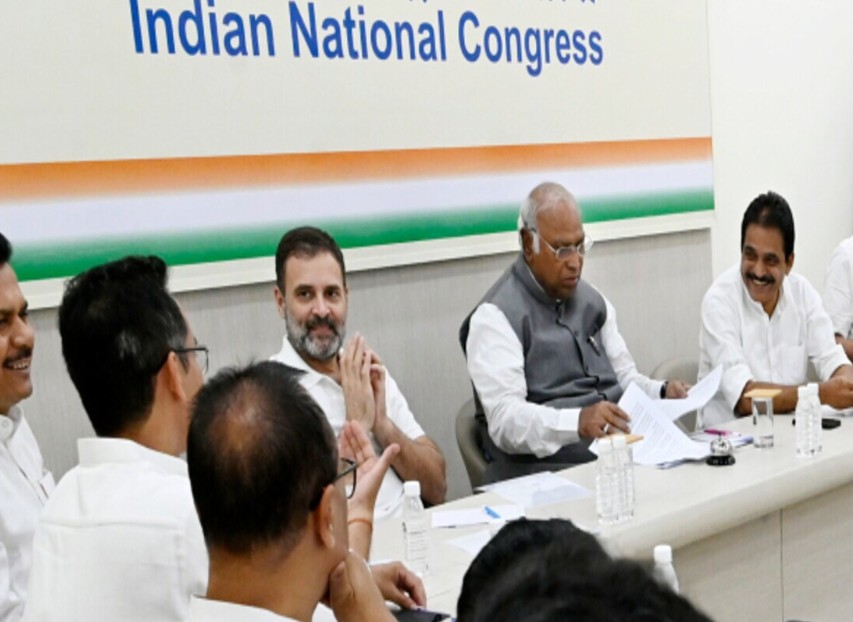 मल्लिकार्जुन खड़गे, राहुल की असम प्रदेश कांग्रेस कमेटी के नेताओं के साथ बैठक, चुनावी रणनीति पर हुई चर्चा